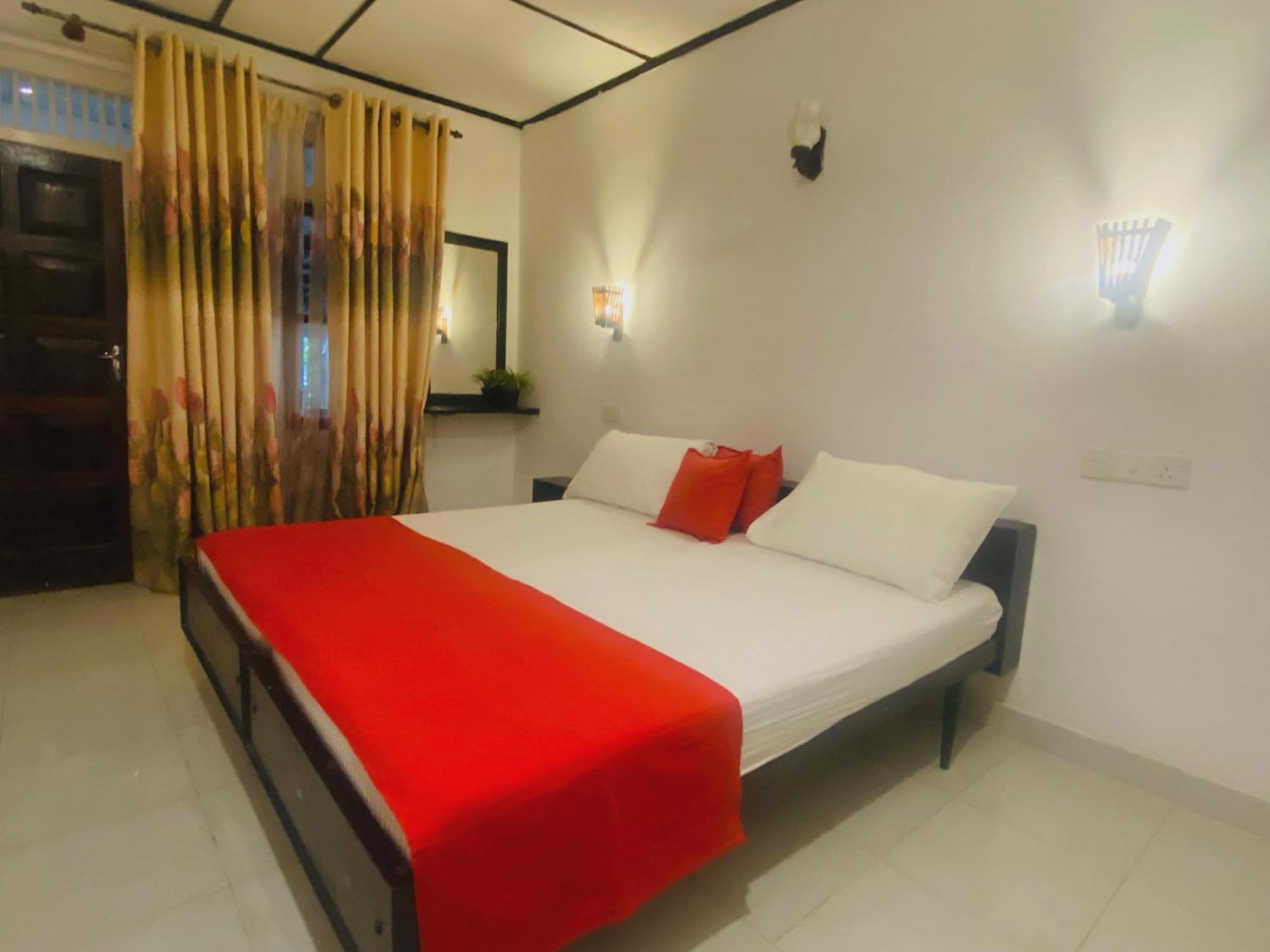 ซี ไชน์ Hotel ฮิกคาดูวา ภายนอก รูปภาพ